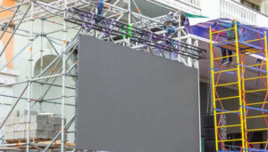 Installer un Écran Géant